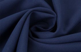 ткань габардин 160гр/м2, 100пэ, 150см, синий темный/s058, (рул 50м) м купить по цене 104 руб в розницу от 1 метра - в интернет-магазине Веллтекс